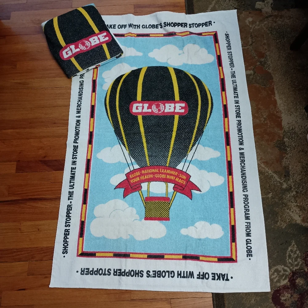 3/$10 🌟 Set of 2 Globe Hot Air Balloon Promotional Bathroom Bath Beach Towels